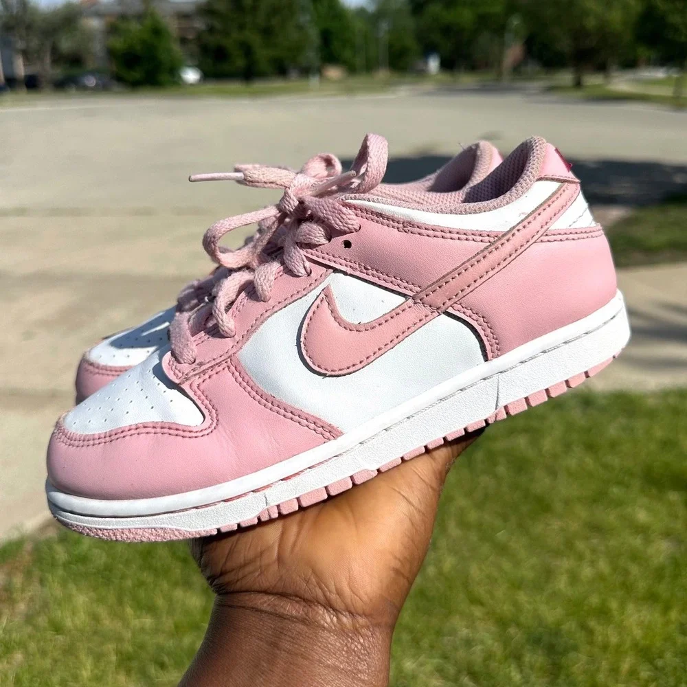 Nike Dunk Low Little Kids Athletic Shoes Size 2.5Y White Medium Soft Pink